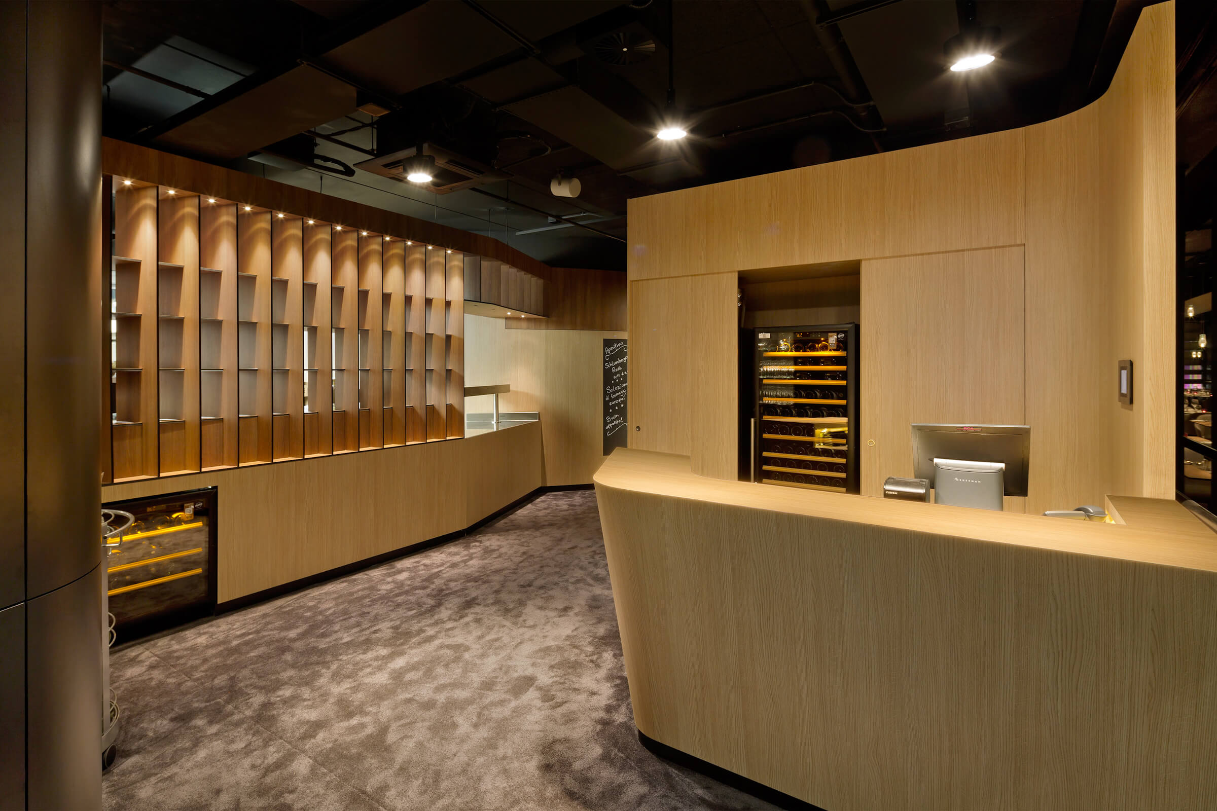 WOU_Dt_Pavillon_Expo_Milano_2015_32_Restaurant_edited WOU_Dt_Pavillon_Expo_Milano_2015_32_Restaurant_edited